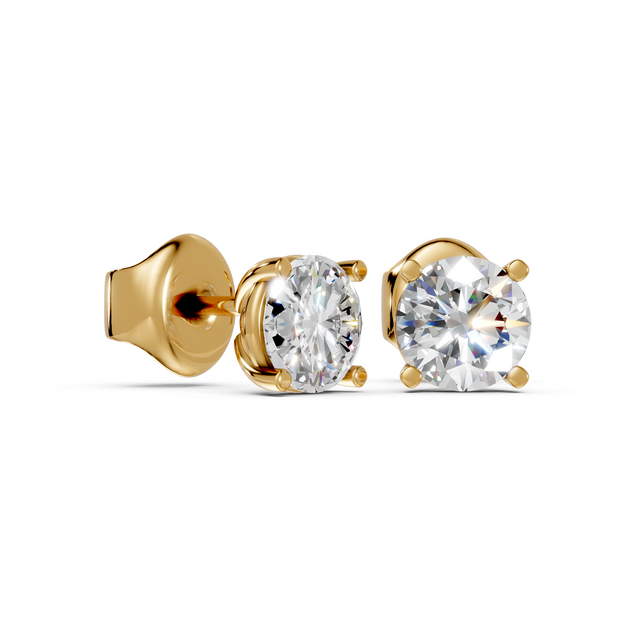 Round studs front and side in yellow gold