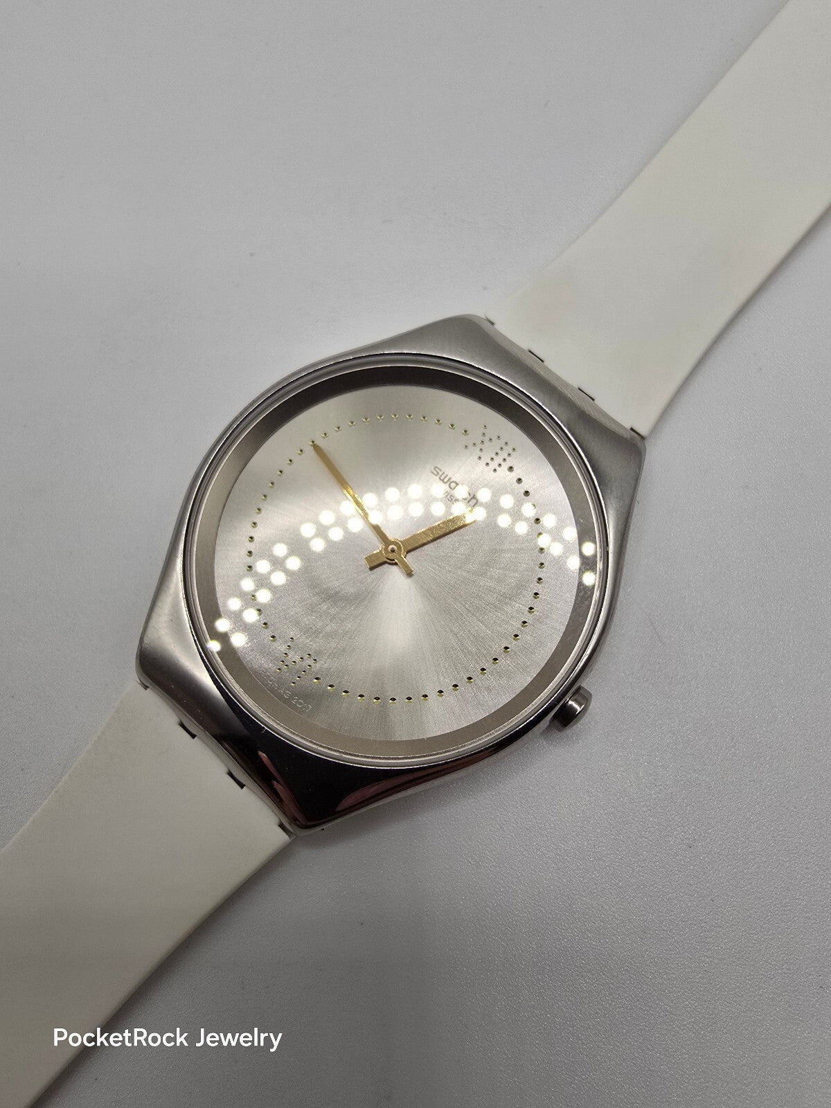 Swatch Skindoree White Silicone Watch (SYXS108) Skin Irony