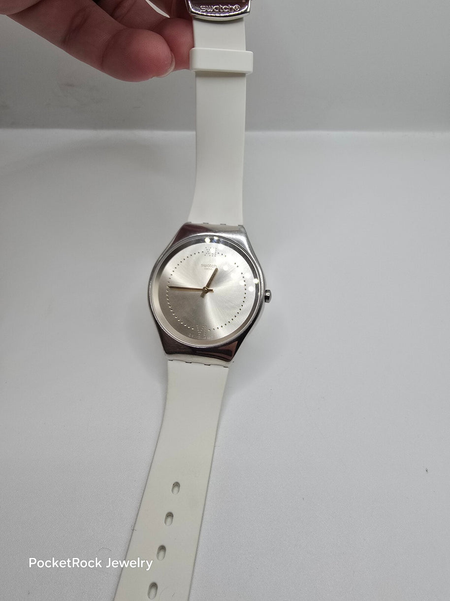 Swatch Skindoree White Silicone Watch (SYXS108) Skin Irony