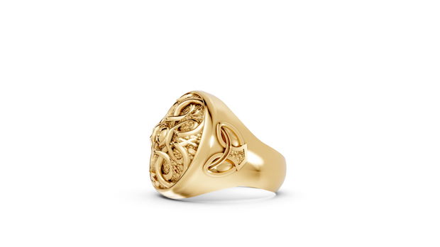 Celtic Shield - 10K Yellow Gold - Pocket Rock Jewelry