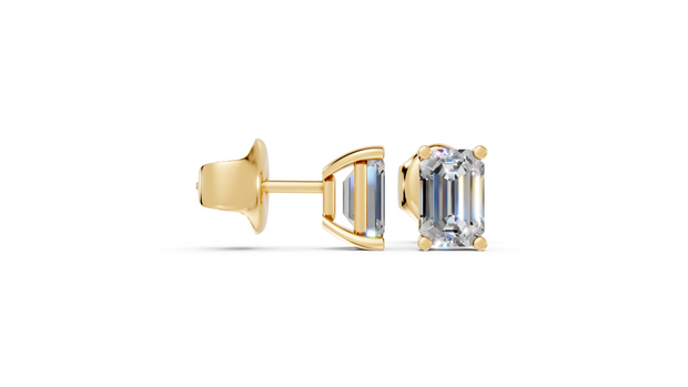emerald studs front and side in yellow gold